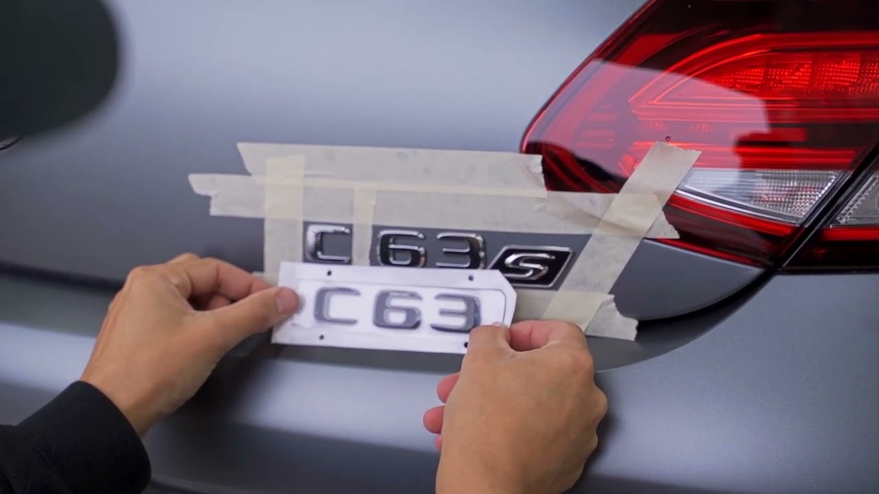 Mercedes Benz - C63s - Замена значка, установка