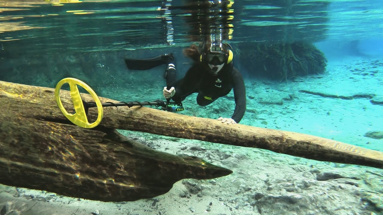 Treasure Hunting at Ginnie Springs (Clearest Water on Earth!)  underwater metal detecting