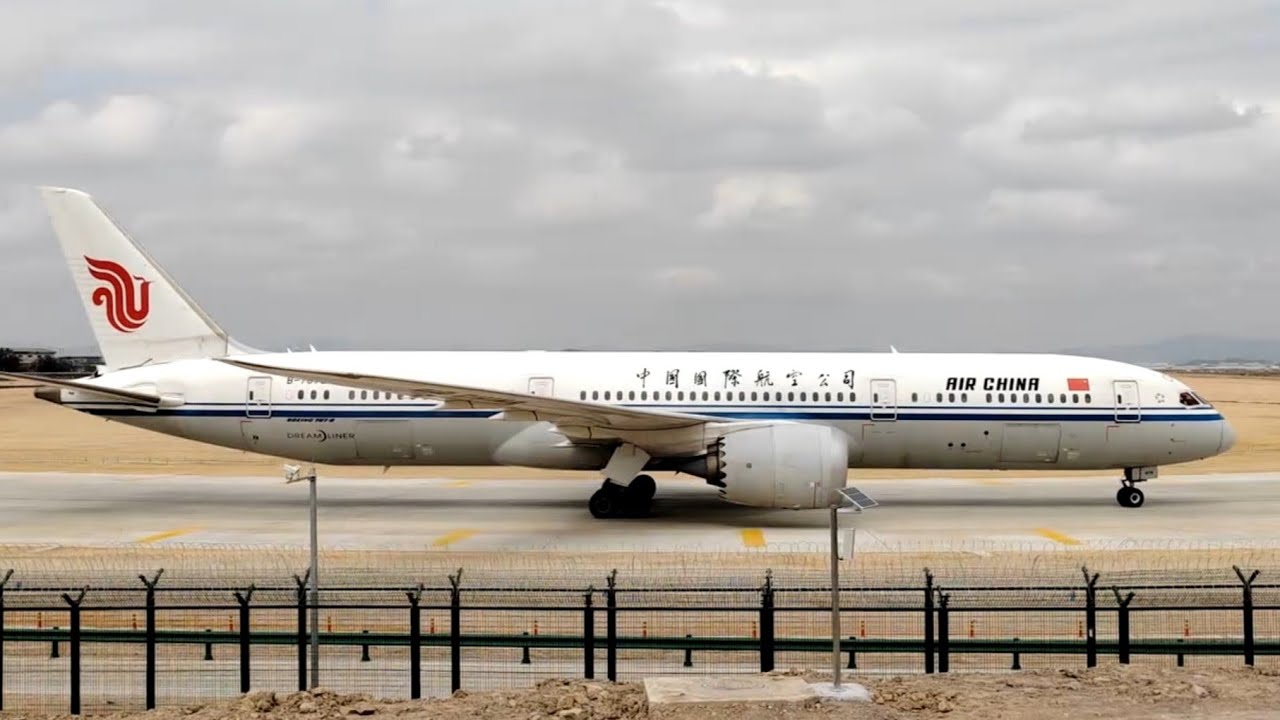 Air China 787-9 Beijing To Shenzhen 