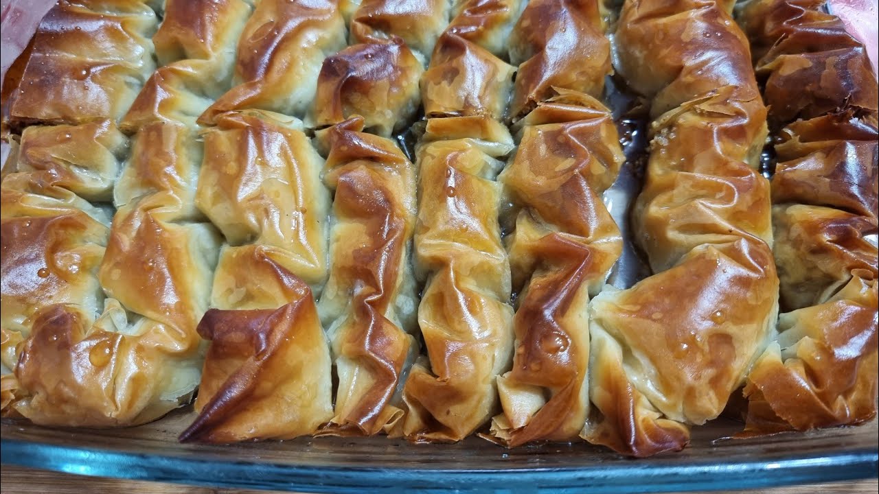 Plăcintă cu nucă.( Baclava )🥐🥞🧇#cooking #cake #tasty #foodie #video #viral #viralvideo #fyp #fypシ