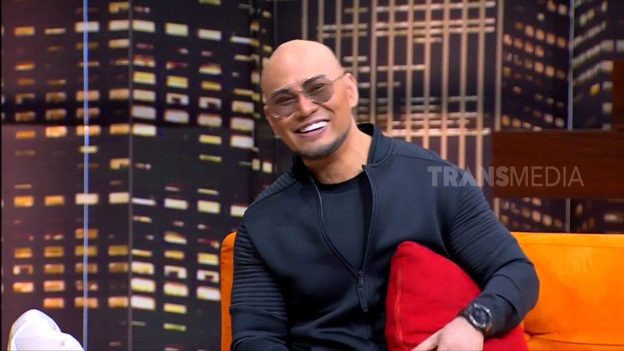 PERJALANAN DEDDY CORBUZIER MENJADI MUALAF | HITAM PUTIH (25/06/19) PART 1
