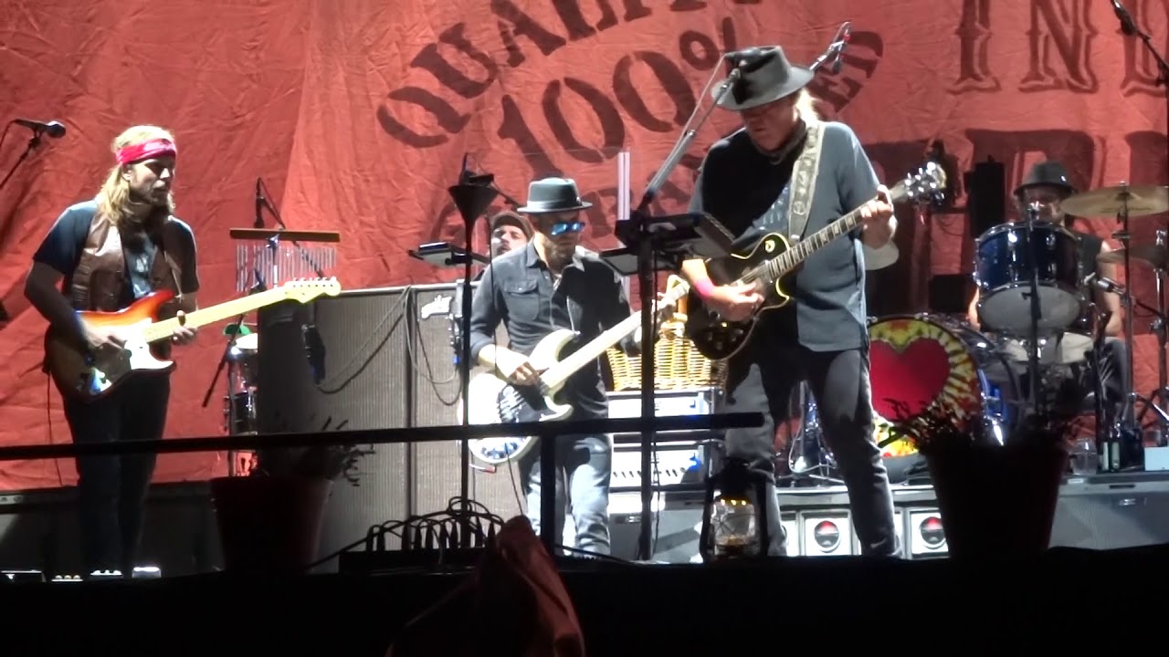 Cowgirl in the Sand (epic!) - Neil Young & Promise of the Real @ Desert Trip, Indio, CA 10-15-16