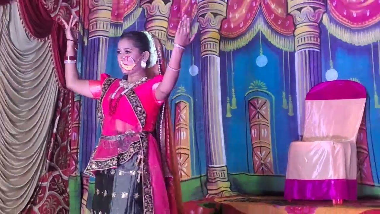 वाह क्या कैकई माता का अभिनय किया गया पिंकी नैथानी जी द्वारा आज मैं ऐसों भेष बनाऊं थापला रामलीला❤️🙏