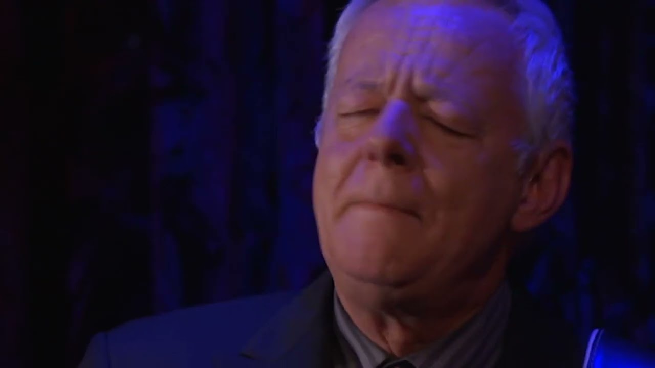 Song For a Rainy Morning (from Accomplice LIVE!) | Tommy Emmanuel