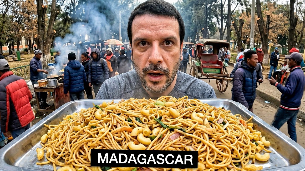 Um dia inteiro COMENDO na cidade MAIS FRIA de Madagascar!! 🇲🇬