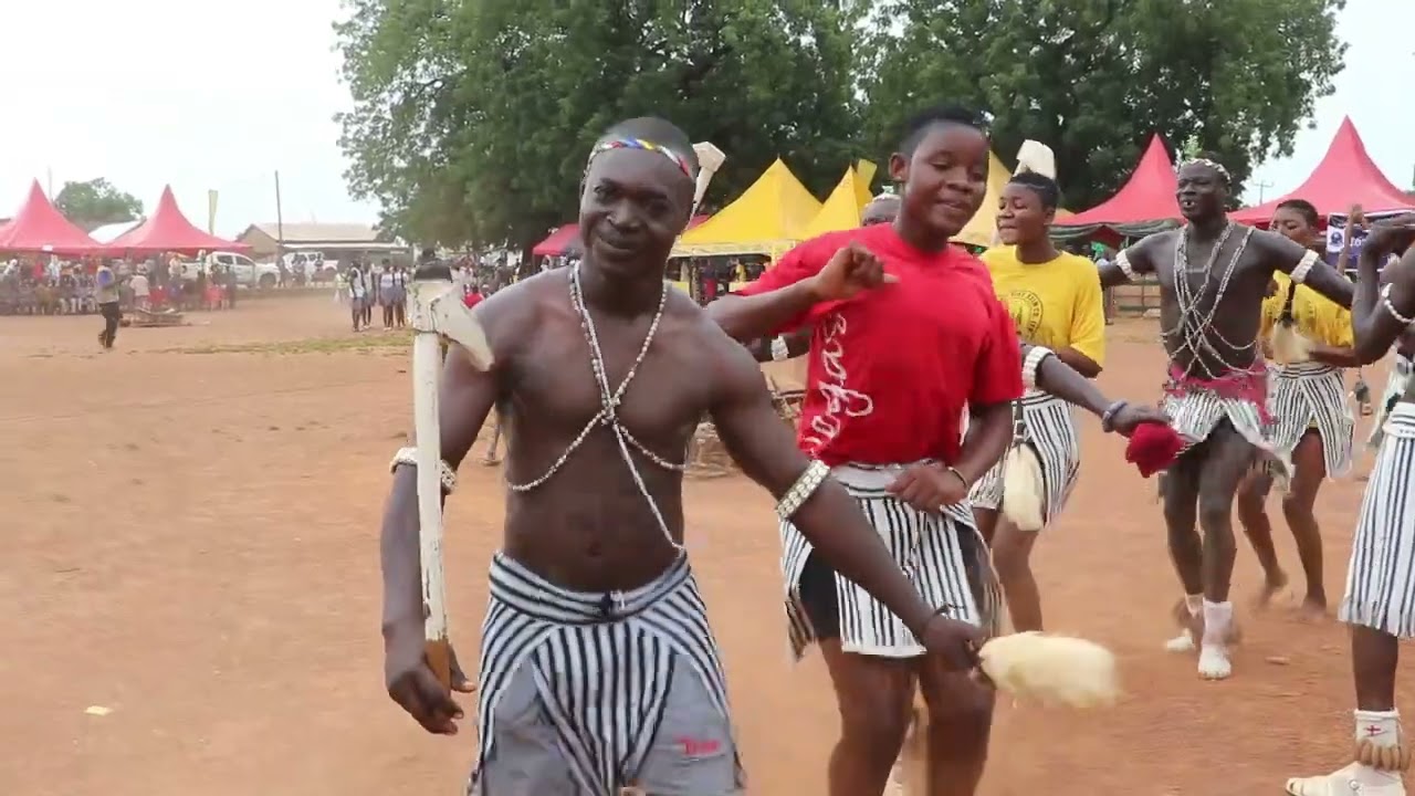 the performance by the royal of lawra KOBINE group