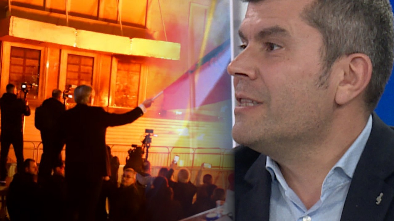 “Molotovët në protestën e PD-së”, politologu: Ato hidhen për t’i rënë në sy mediave, të shtunën…