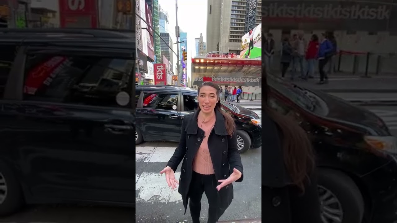 Broadway on a Budget - the TKTS BOOTH in TIMES SQUARE