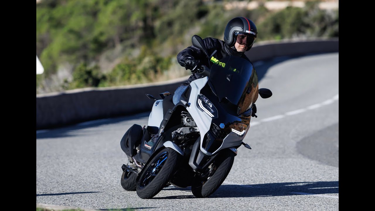 Test Piaggio MP3 310 - Cannes Francuska