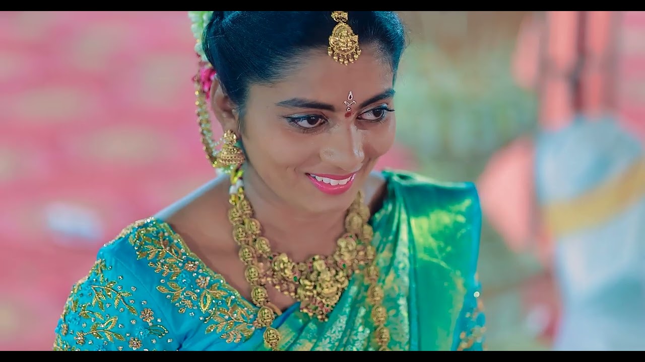 Vikram & Niharika | Traditional Hindu Wedding Candid Moments