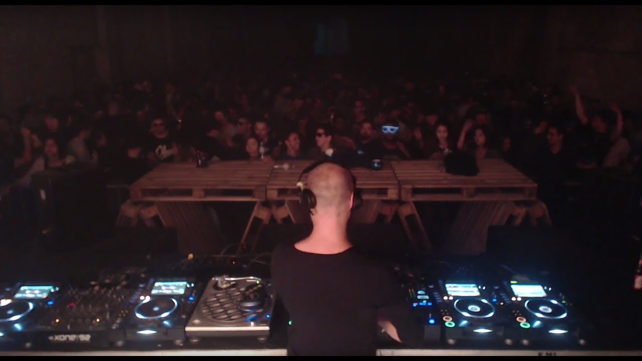 Audiojack @ DIMENS10 | Resson&acirc;ncia