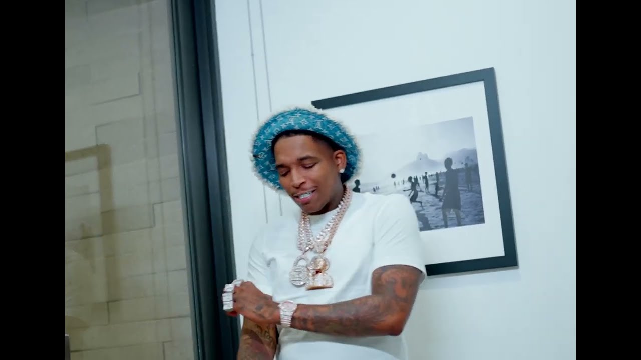 Trapboy Freddy - Maybe (official video)