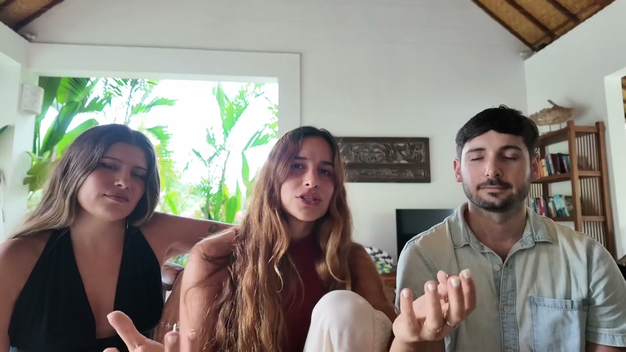 Intro video coming out app