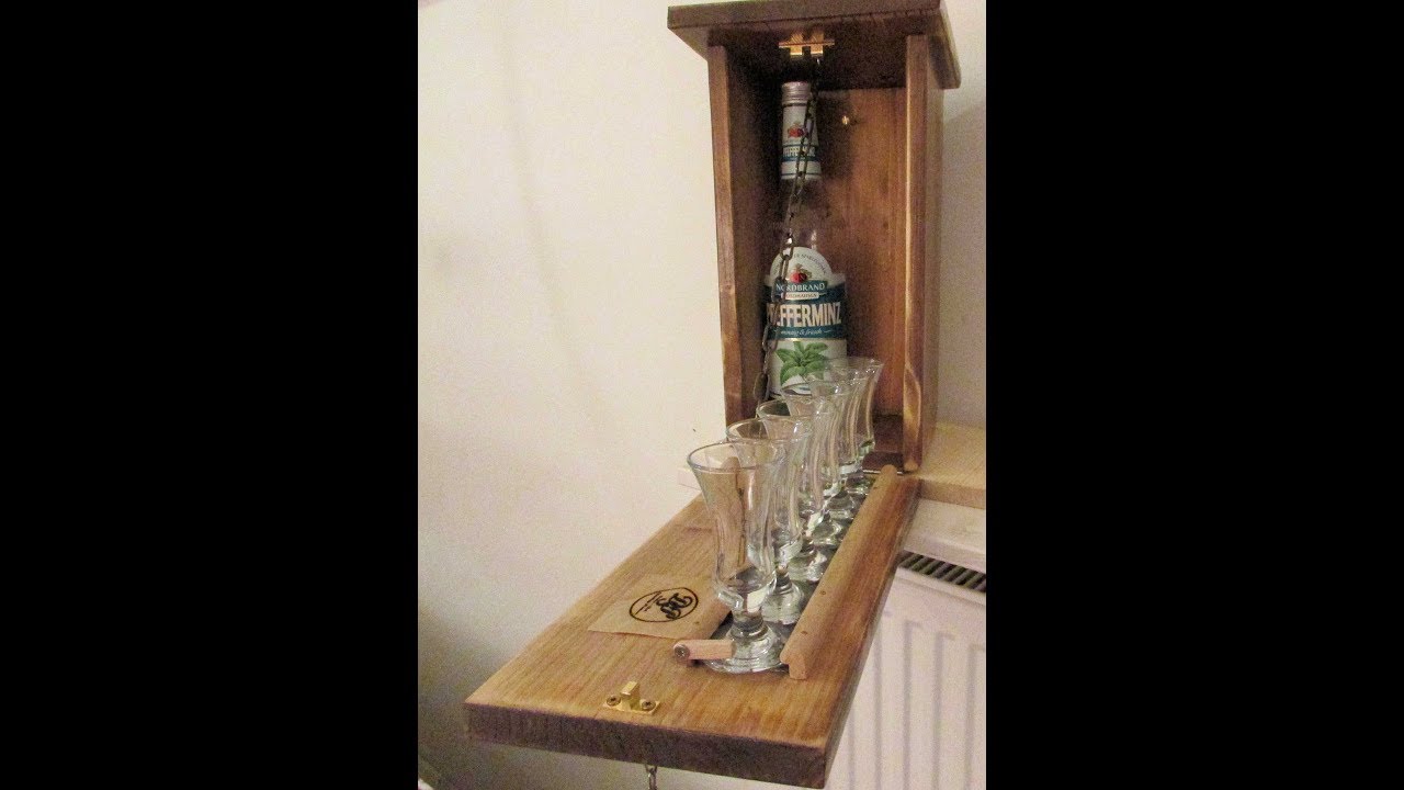 Zwitscherkasten - die Gartenbar am Apfelbaum