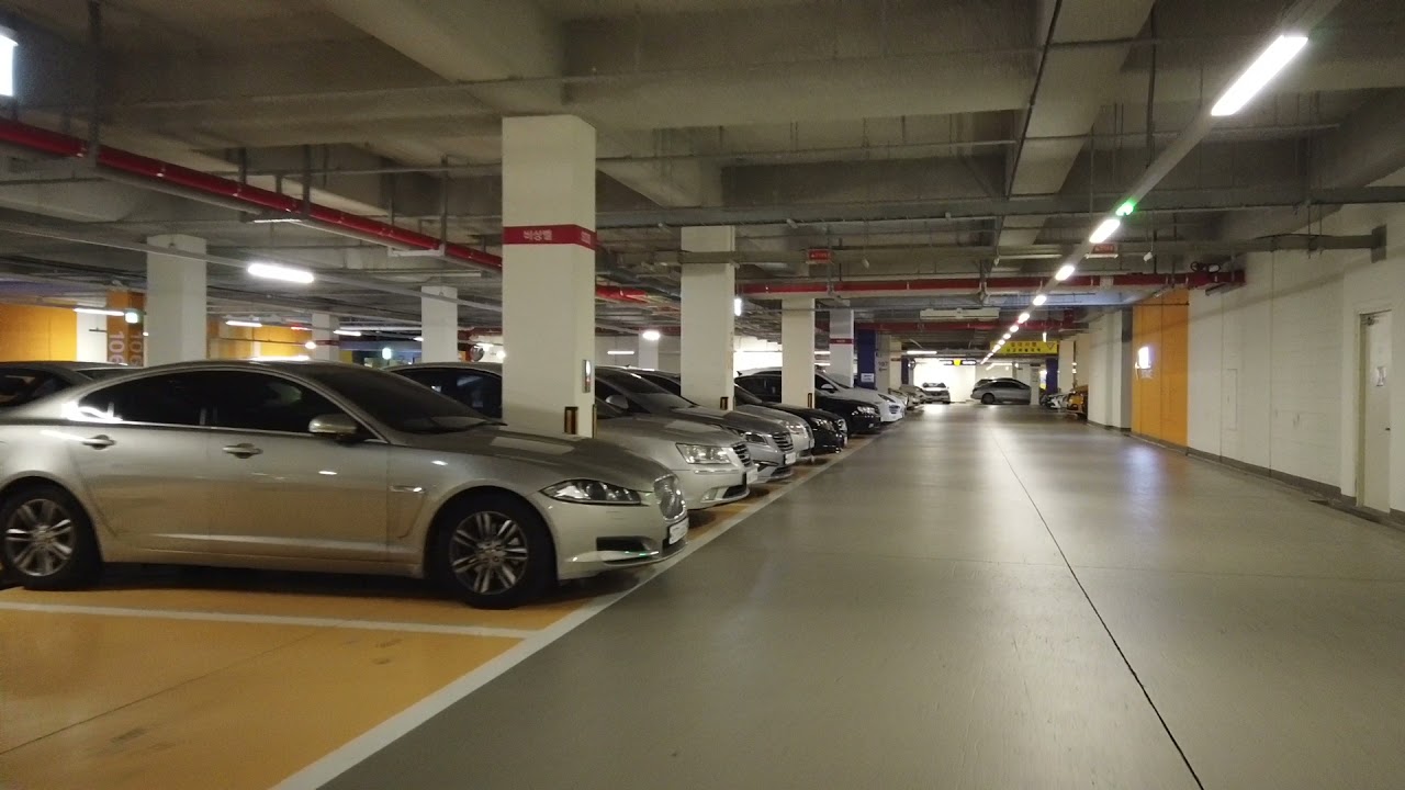 KOREA Car Parking Lot APT