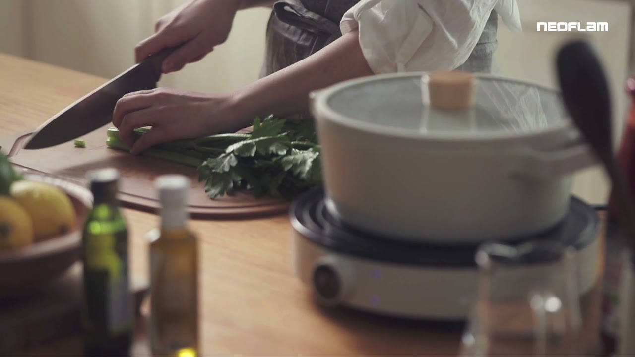 FIKA cookware | Less but better