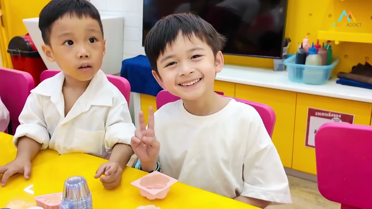 ฉลองครบรอบ 3 ปี Meiji EZcube #MeijiEZcube3Years