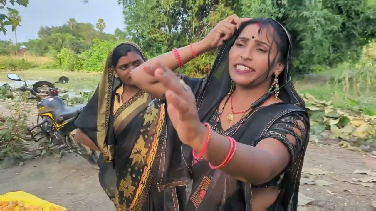 #पटीदार से झगड़ा #Youtubeloungvideo #भिंगारी वाली भौजी का झगड़ा देखिए #कॉमेडी_वीडियो #फनीवीडियो 