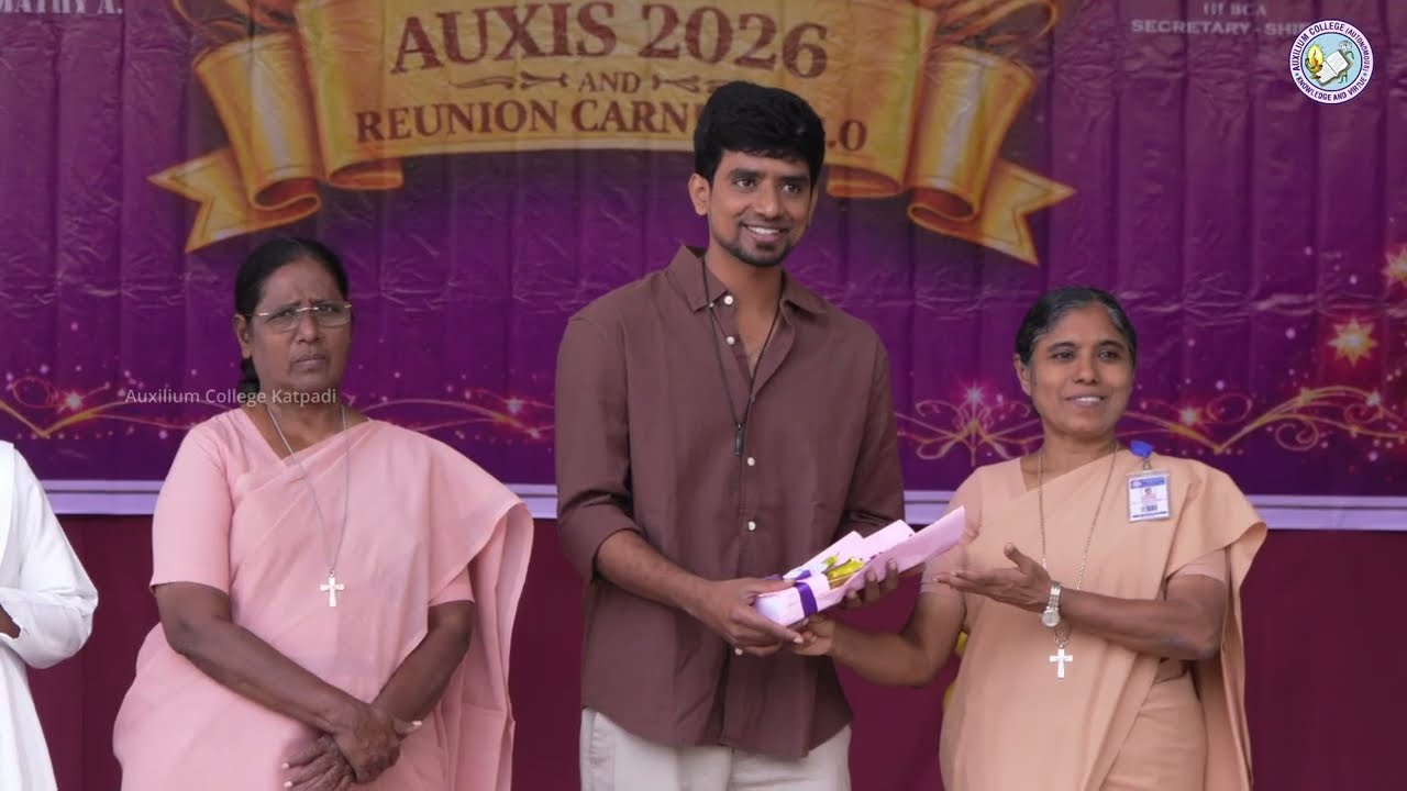 Auxis26 -
