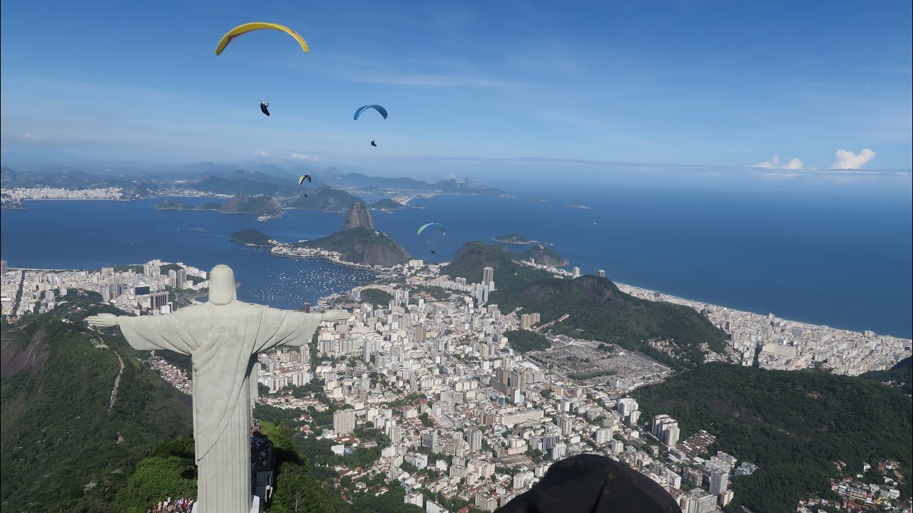 Magic flight to Cristo Redentor in Rio de Janeiro