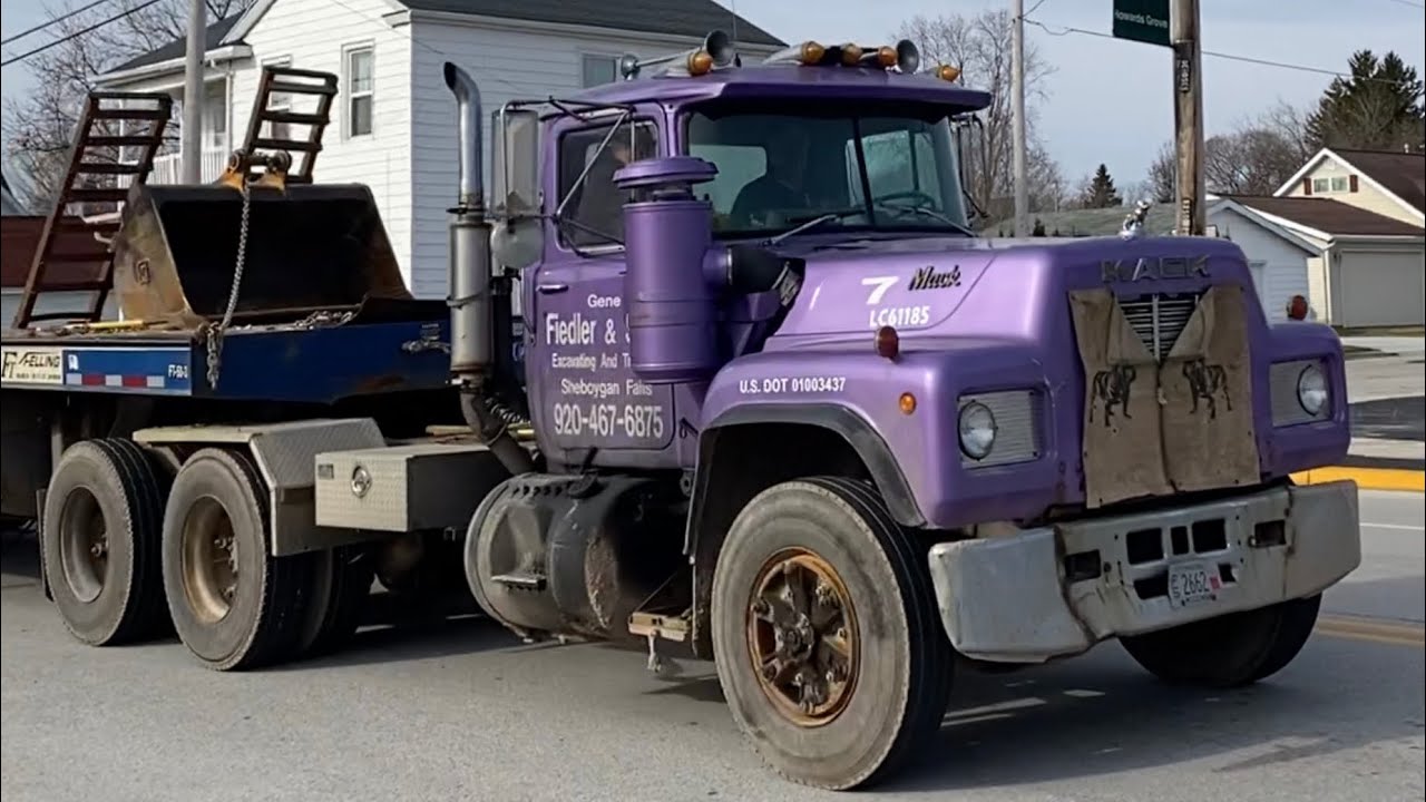 Early Morning Truck Spotting to Start Spring Break