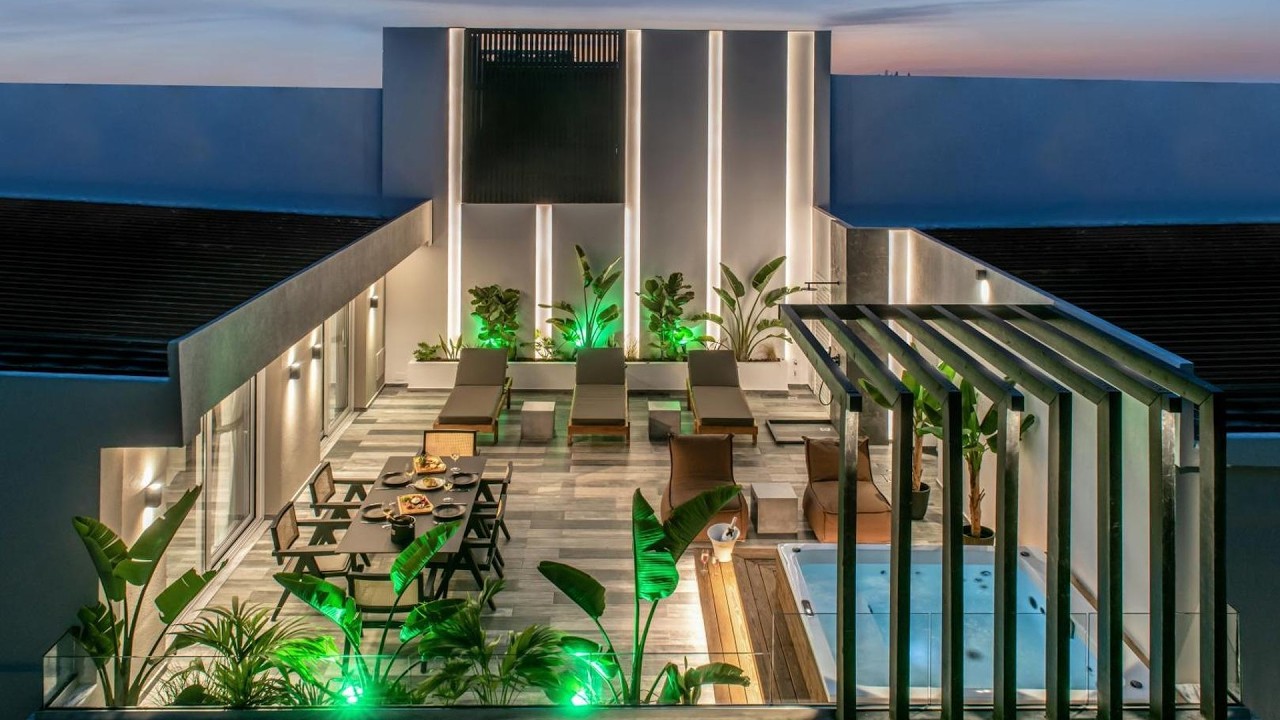 Maison Aqua Suite with Private mini pool jacuzzi | Crete Island, Greece | Hotel Review 🌟