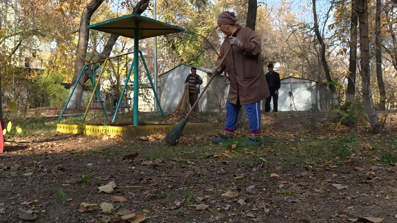 Субботник на элеваторе (военный городок)