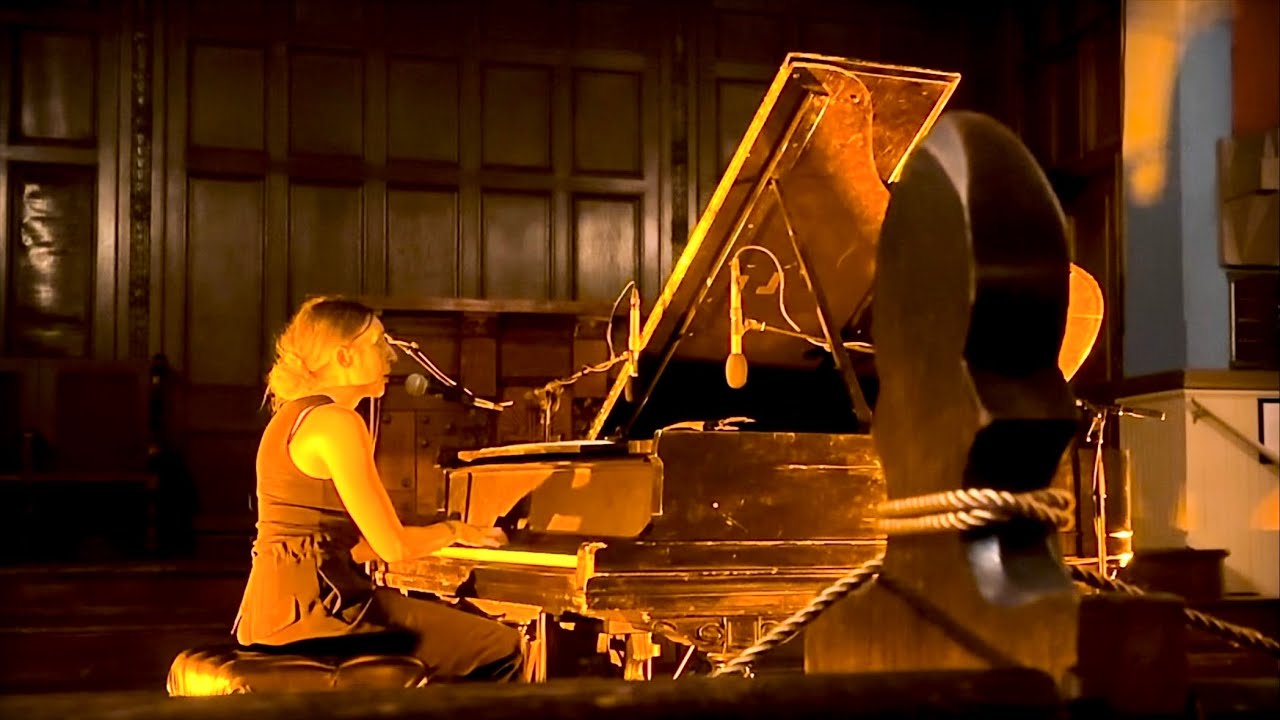 “I Know His Blood Can Make Me Whole” Rev. Kristin Michael Hayter Live @ First Unitarian Philly