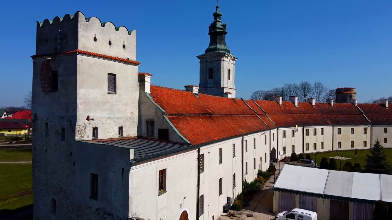 Sulej&oacute;w opactwo Cysterskie z lotu ptaka. Cistercian abbey - Dji Mavic mini - Poland