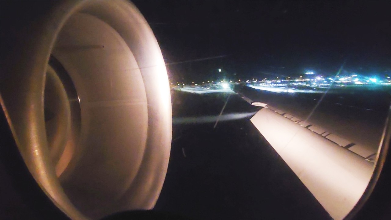 Delta Air Lines Boeing 717-2BD Approach & Landing VPS