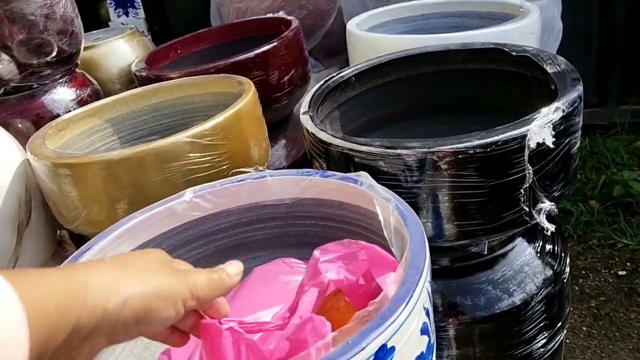 Pengambilan pot dari tempat@kontenpengrajinpot2021 mau di bawa ke Garut 