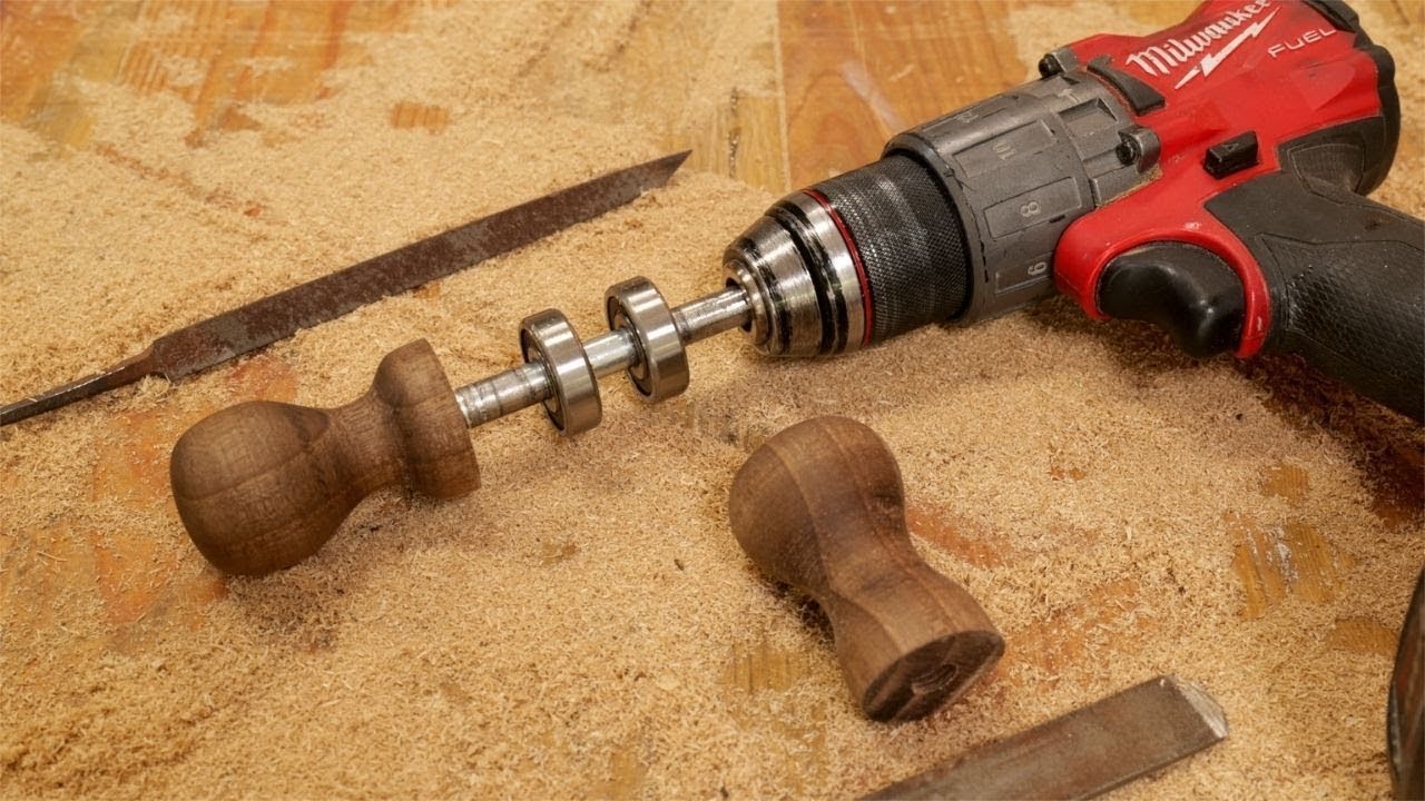 Come fare un TORNIO per legno fai da te con due cuscinetti e un perno M10