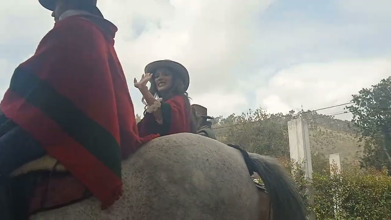 Así comenzaba el desfile Chacarero Ambato 2026