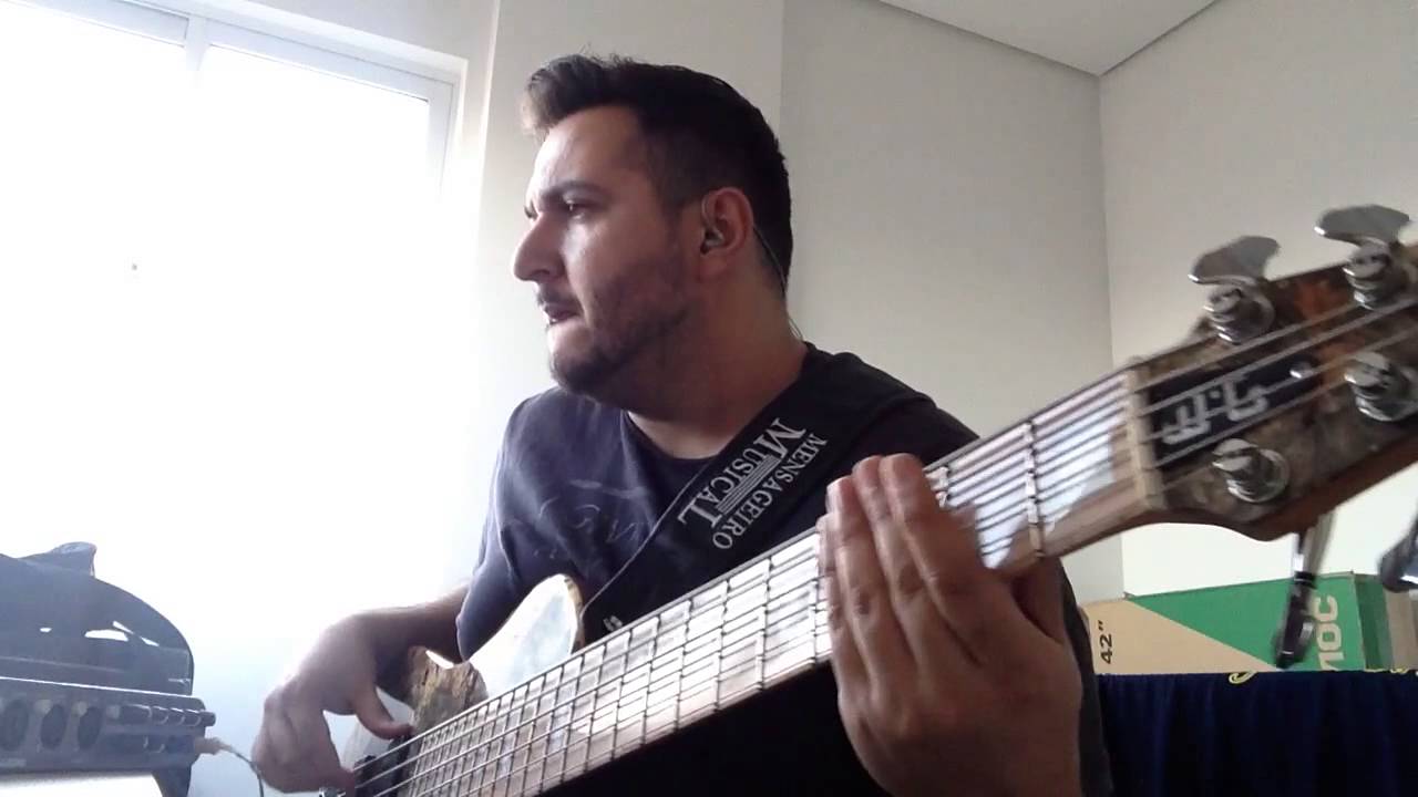 Baixo - 1 Metro e 65 (Gustavo Viana) - Sorriso Maroto