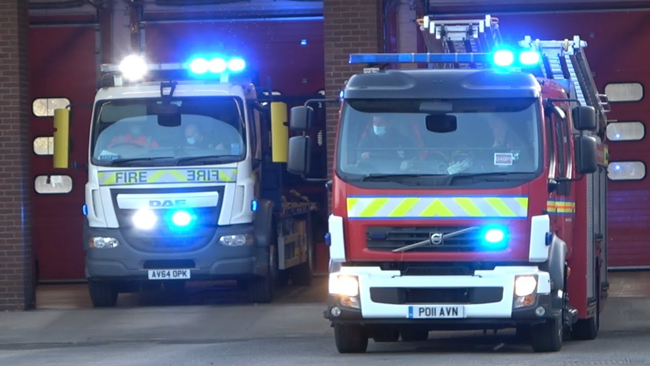 Stalybridge Off Road Polaris And Pump Turnout -  Greater Manchester Fire And Rescue Service