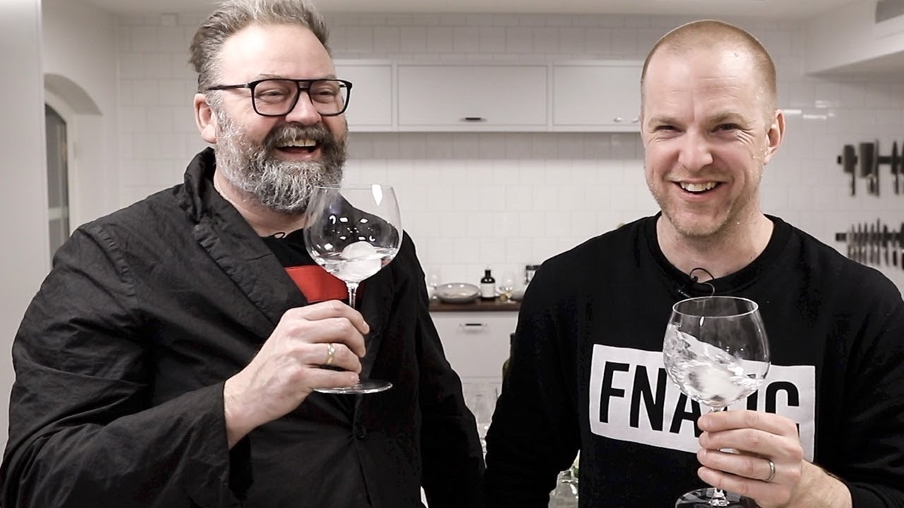 Adam Alsing i Provköket - skrattfest och drinktest