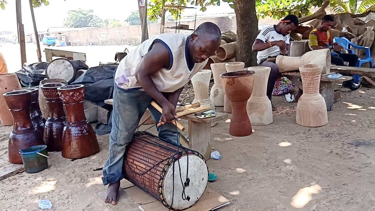 HOW DRUMS ARE CRAFTED IN GHANA.