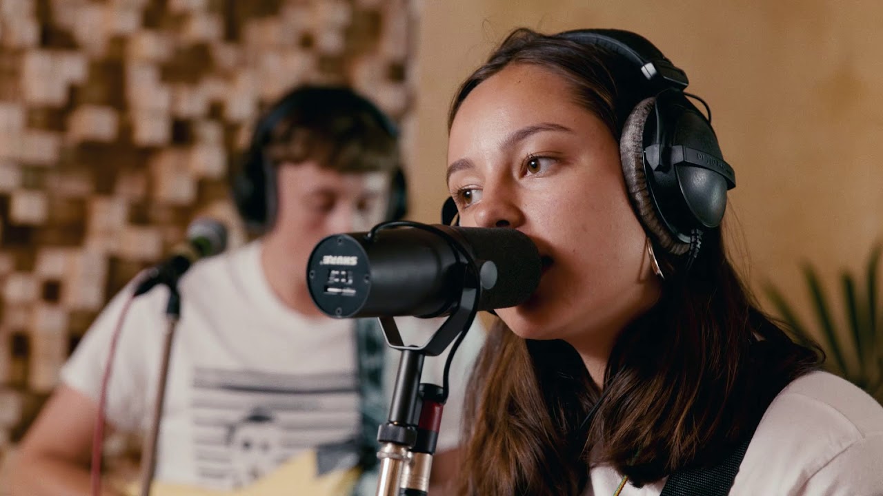 The Orielles 'Old Stuff New Glass' Selector Radio Session