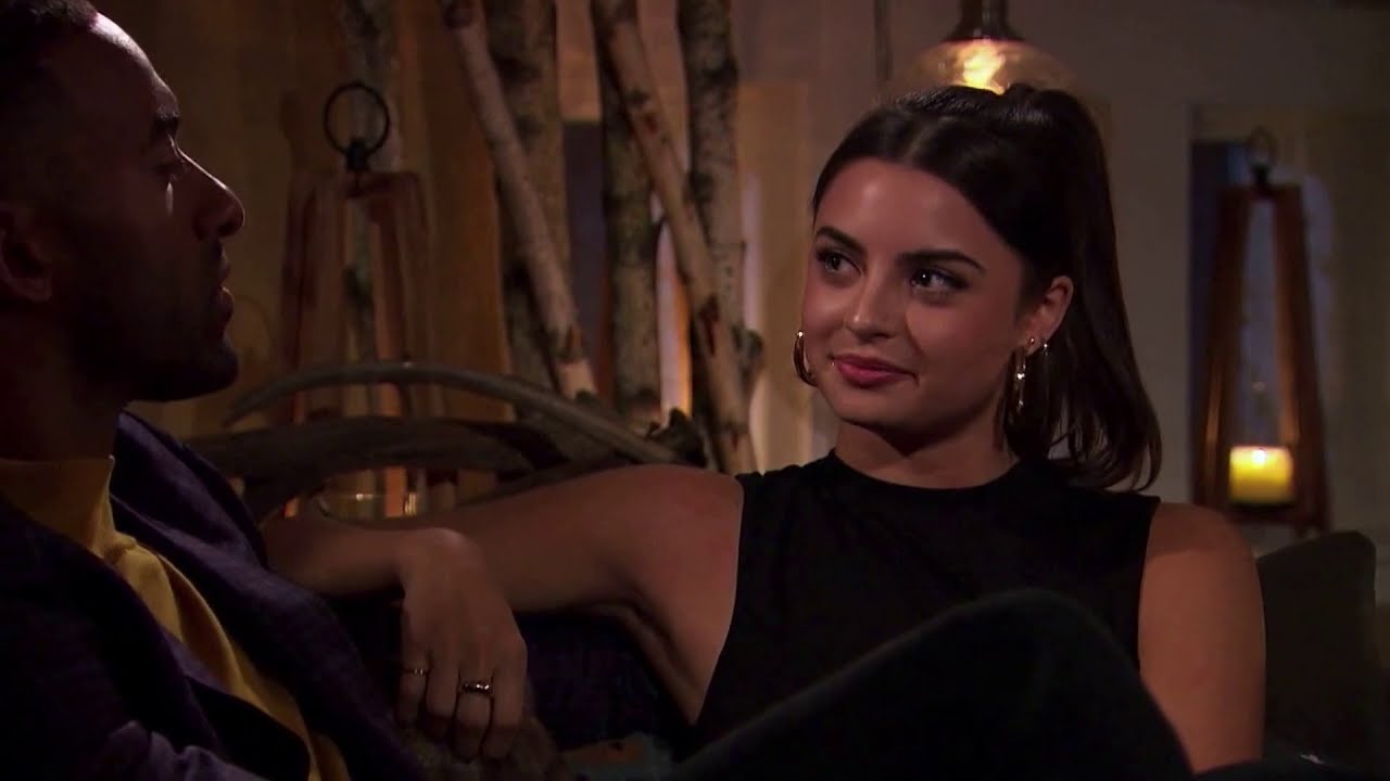 Interracial kiss - The Bachelor 3