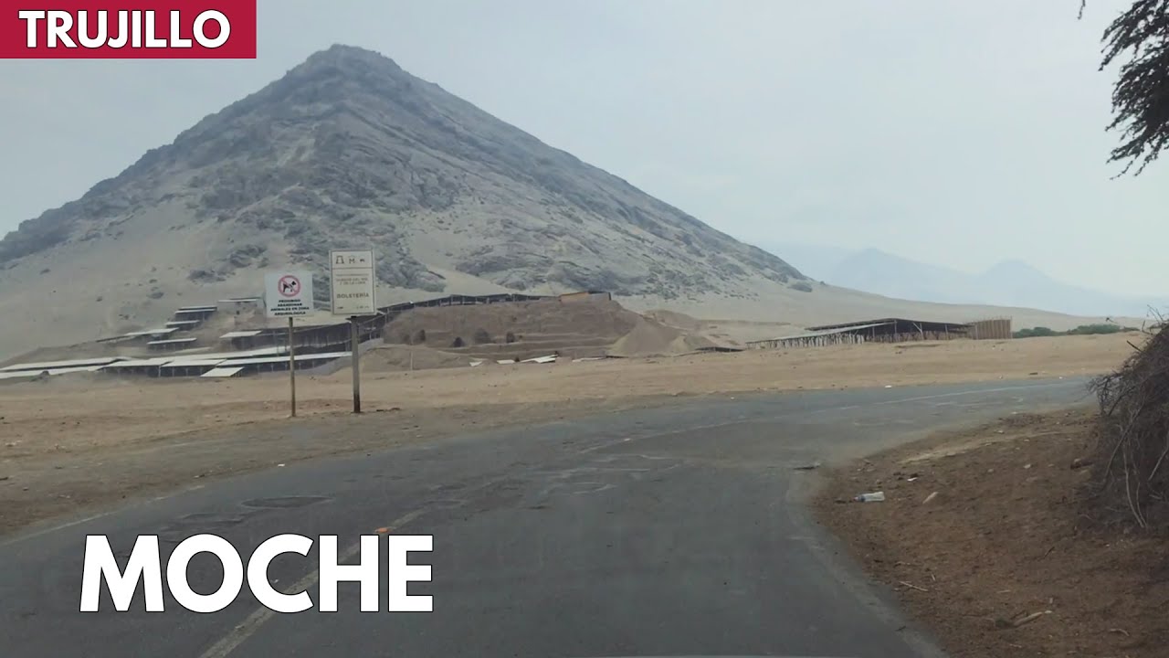 Trujillo | Carretera de Moche - Ruta al Museo Huacas del Sol y La Luna, 5km