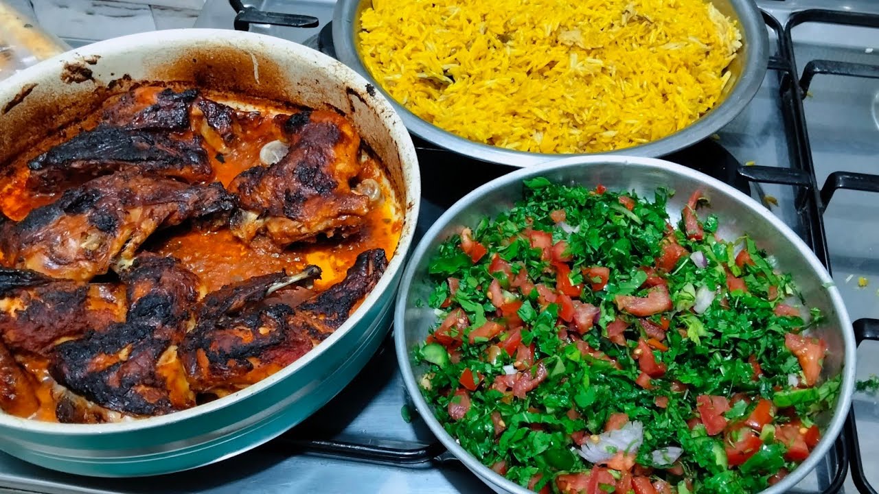 طريقة عمل الفراخ المشويه في الفرن وعمل الرز البسمتي( سر التتبيلة)