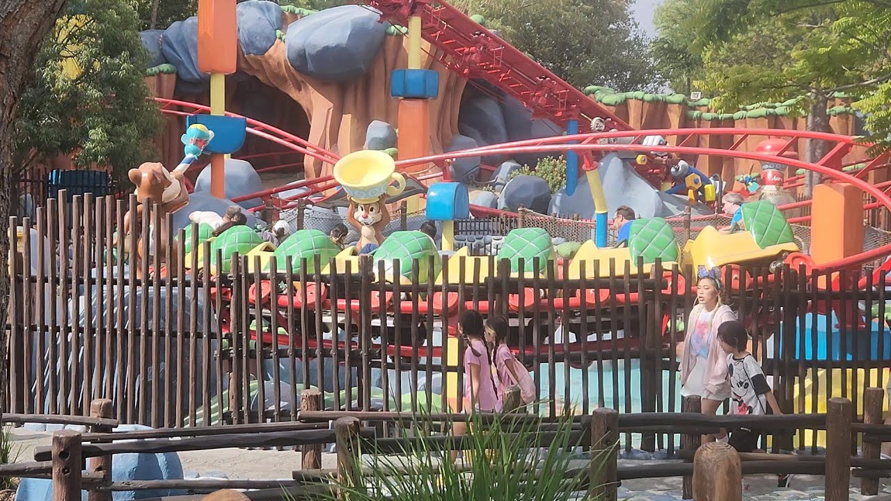 Chip and Dale's Gadget Coaster Full Queue, Off-Ride & Pure On-Ride Back Row POV Disneyland Park 2023