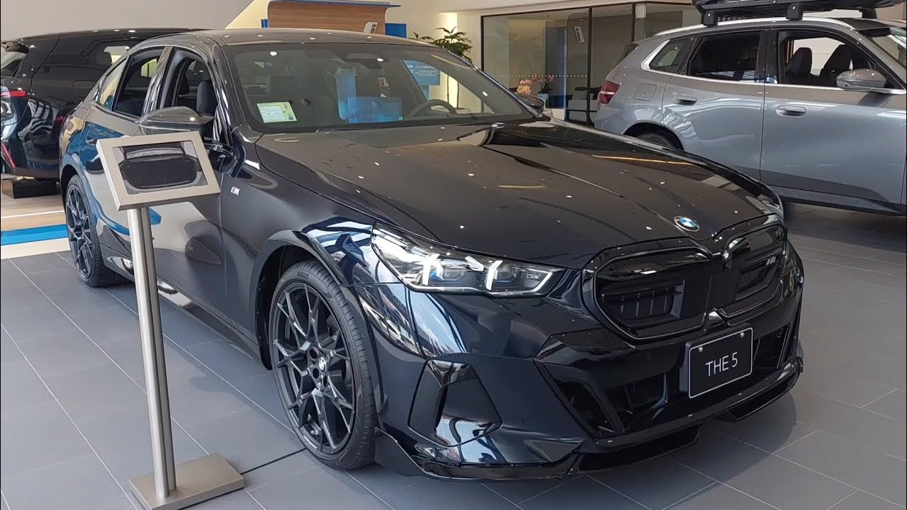 武裝到牙齒的姿態-2025 BMW 5-Series Sedan 520i M Sport 進階套件選裝