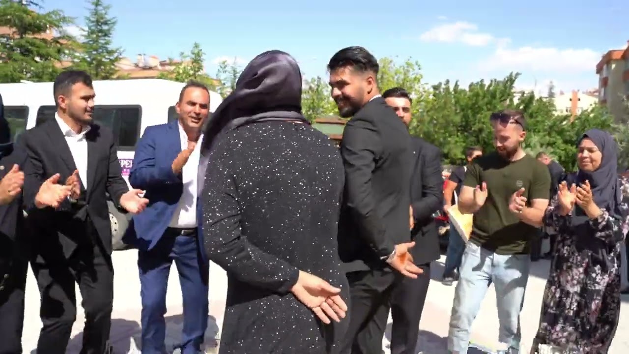 Melisa & Ali Ihsan Kosar sülüklü düğün