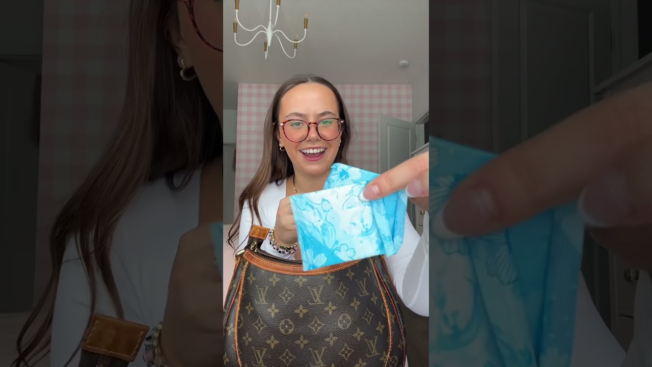 Что в моей сумке #девочки #шорты