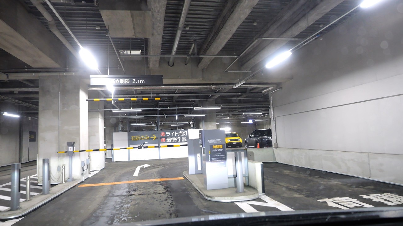 大通りビッセ 地下駐車場：入口 【駐車券発行機】 [ 札幌市 4K/60fps 車載動画 2024]