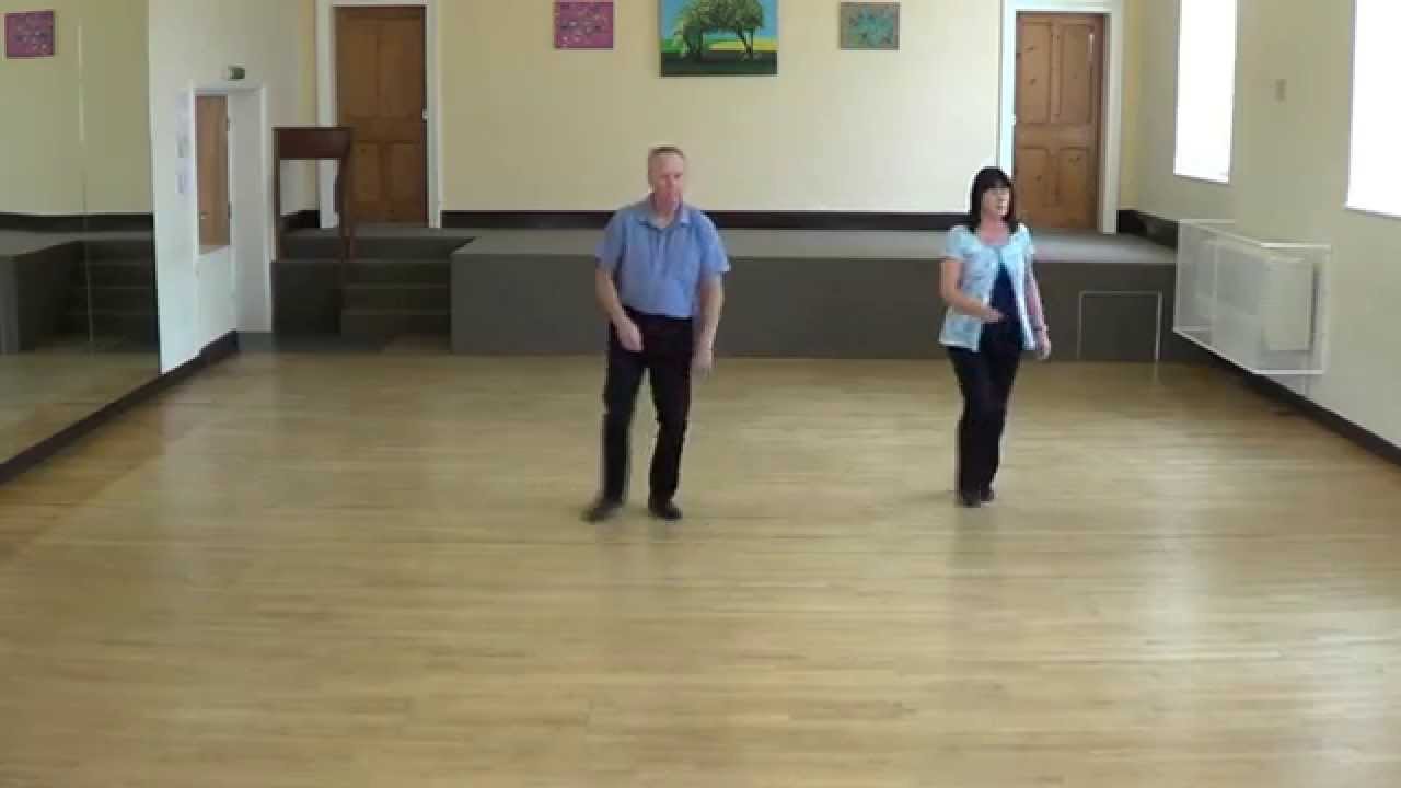 AMSTERDAM MOONLIGHT  ( Line Dance )