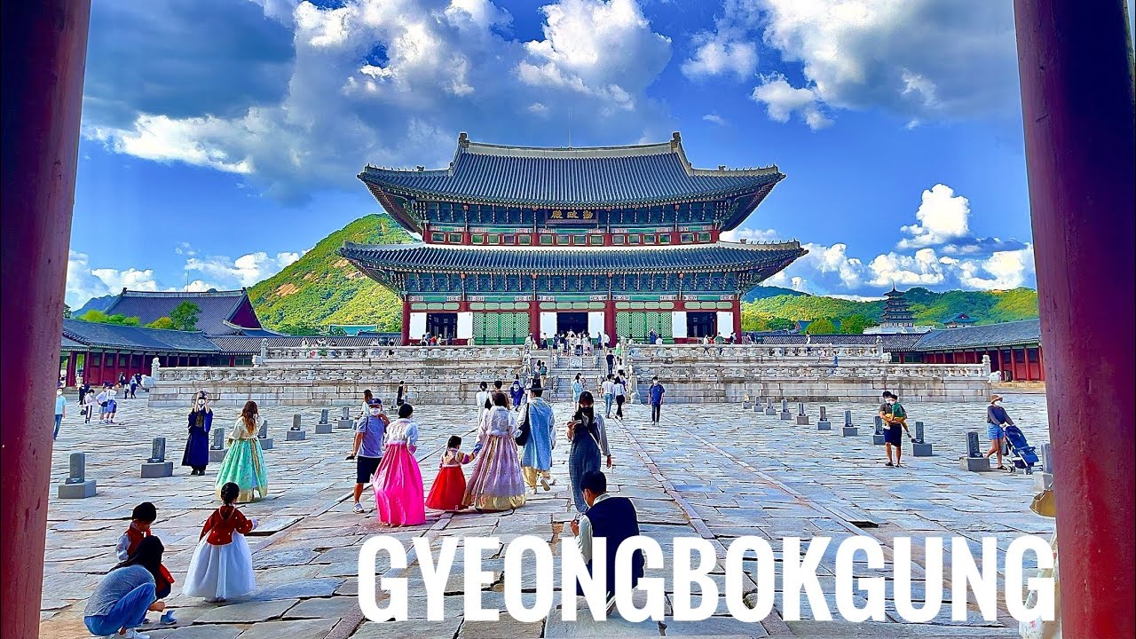 [4K SEOUL] 경복궁 | Gyeongbokgung Palace on a clear, spotless, rare blue sky day