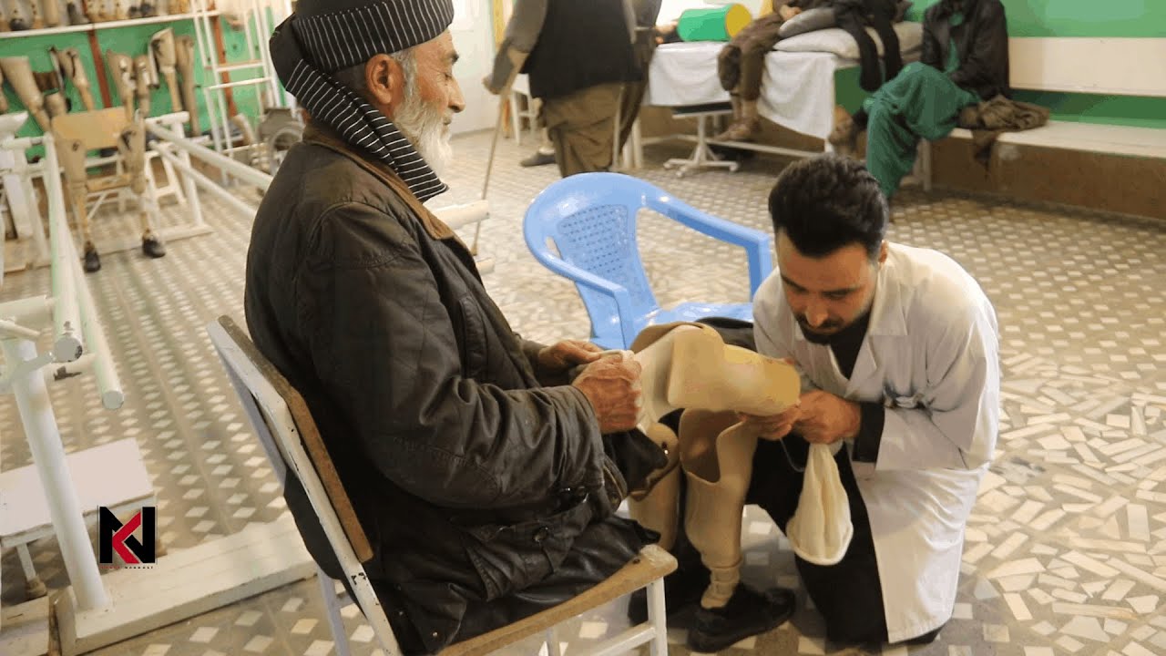 افزایش مراجعین مرکز اورتوپیدی صلیب سرخ هرات؛ اخراج مهاجران عامل اصلی