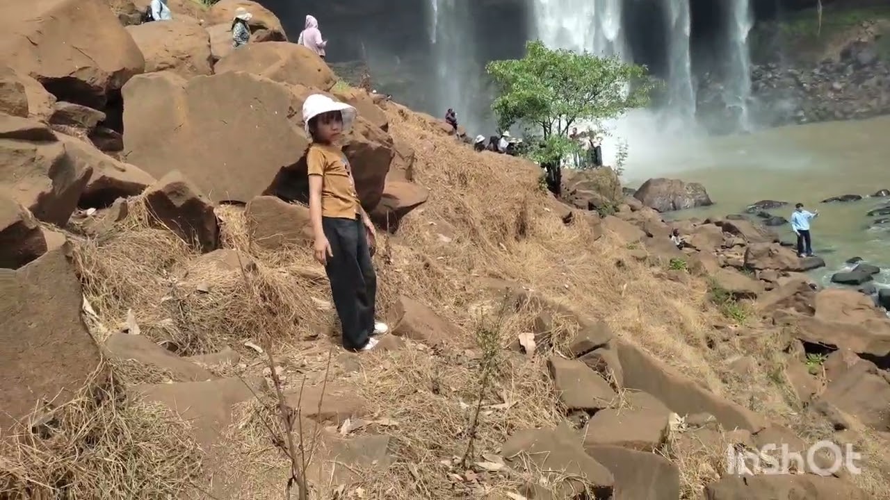 thác phú cường 